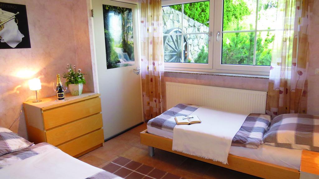 מכרניך Wellness Apartments Sophienhoehe Am Teich חדר תמונה